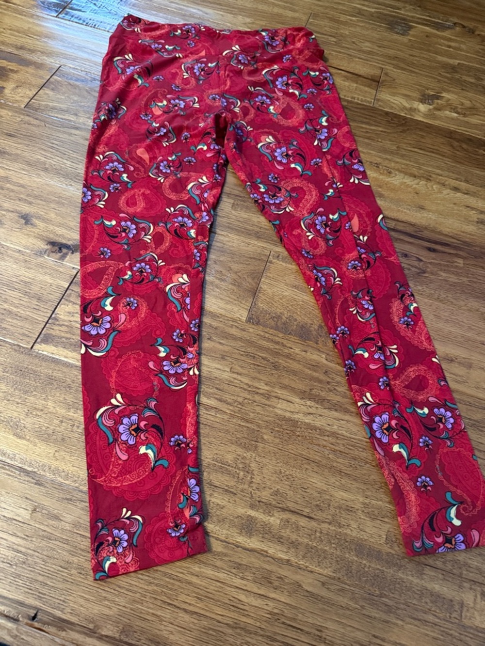 LuLaRoe Burgundy Floral Paisley Leggings
